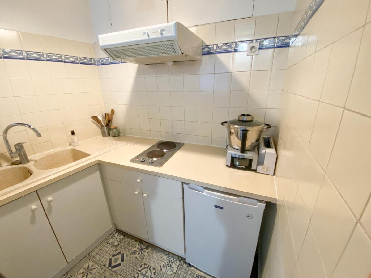 Cosy Apartment In The Heart Of Fontainebleau Eksteriør billede