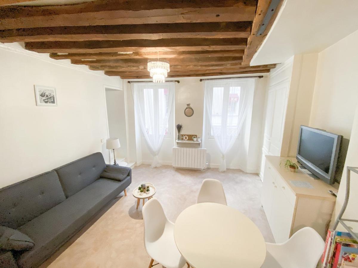 Cosy Apartment In The Heart Of Fontainebleau Eksteriør billede